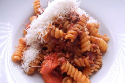 Fusilli al ragù bolognese