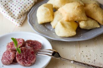 gnocco fritto dell'emilia romagna