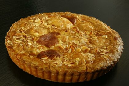 Crostata crema e mandorle