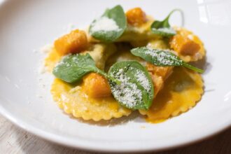 ravioli zucca e salvia